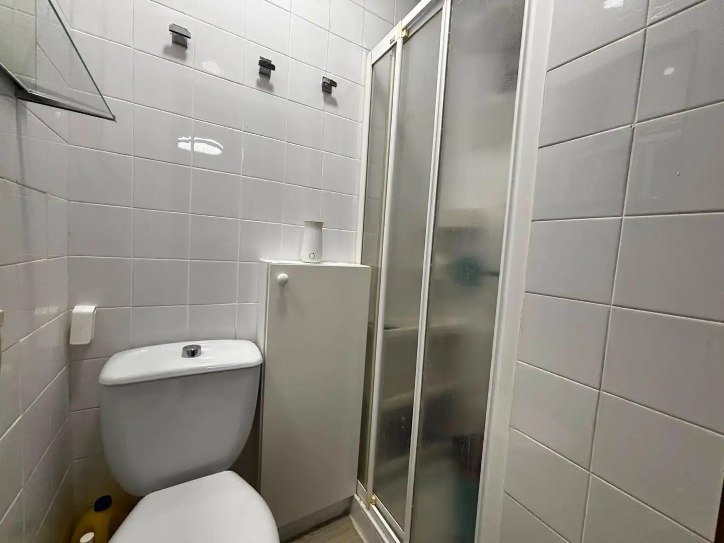 Bathroom of Flat for sale in Mairena del Aljarafe