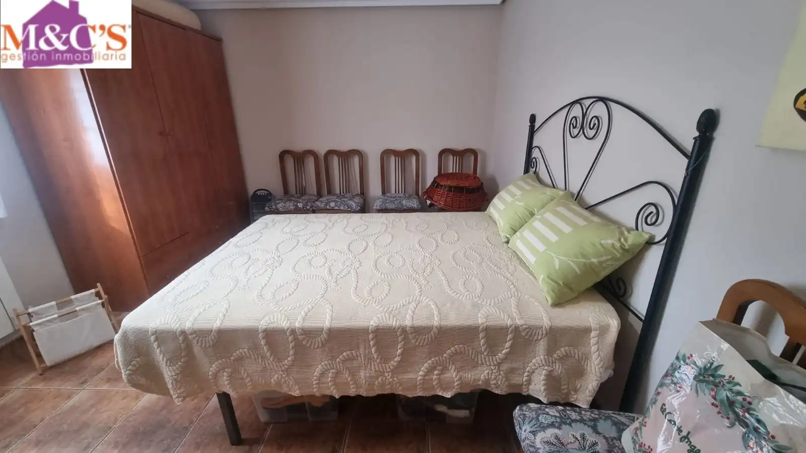 Dormitori de Casa o xalet en venda en Cabezarrubias del Puerto amb Aire condicionat, Calefacció i Jardí privat