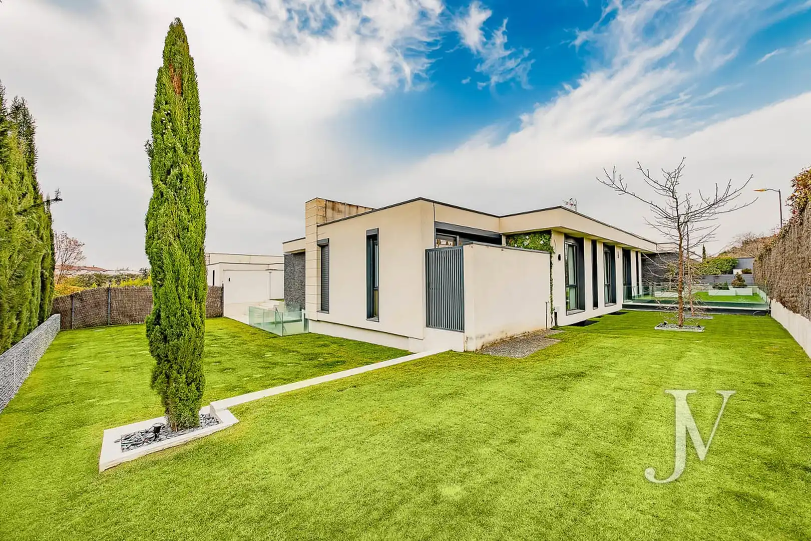 Vista exterior de Casa o chalet en venta en Boadilla del Monte con Aire acondicionado, Calefacción y Jardín privado