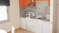 Kitchen of Flat to rent in  Barcelona Capital  with Air Conditioner