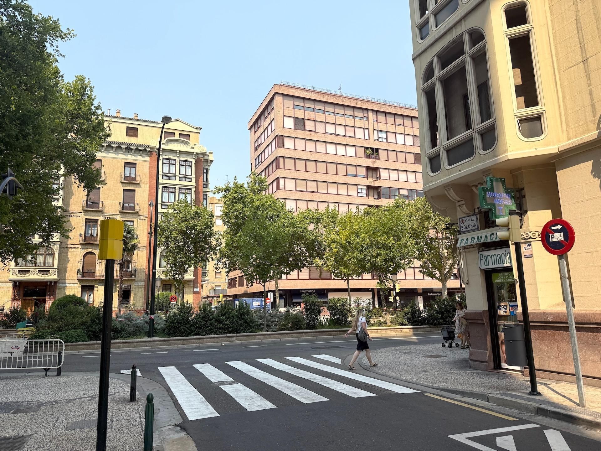 Exterior view of Flat for sale in  Zaragoza Capital  with Parquet flooring and Balcony