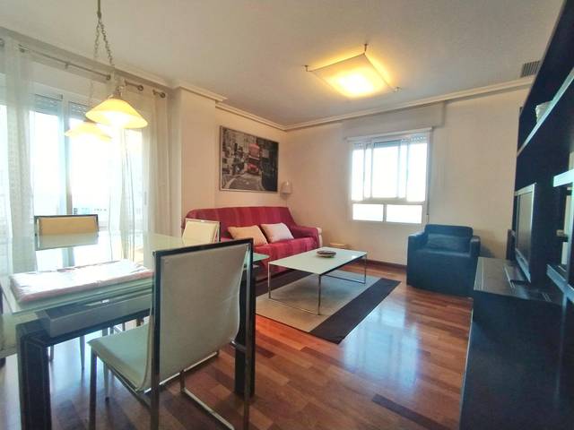 Piso en Alquiler en Calle josep joaquim landerer en Ciutat Universitària