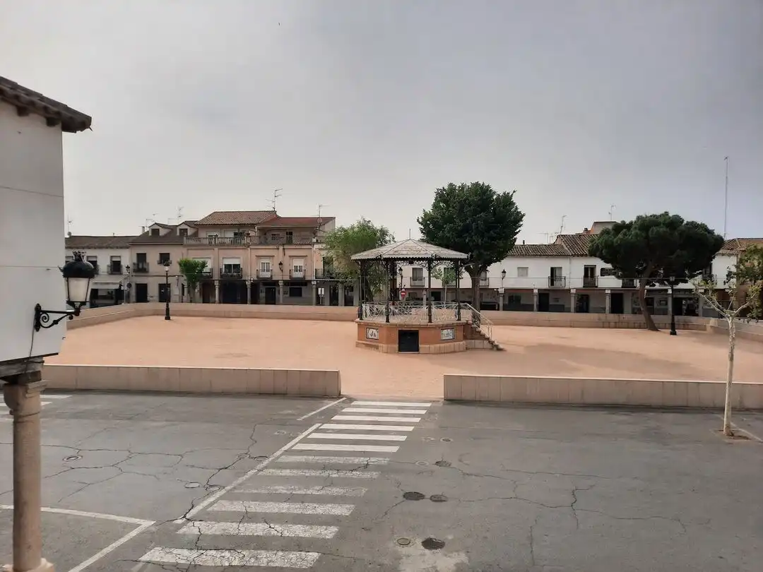 Vista exterior de Casa o chalet en venta en Escalona con Balcón