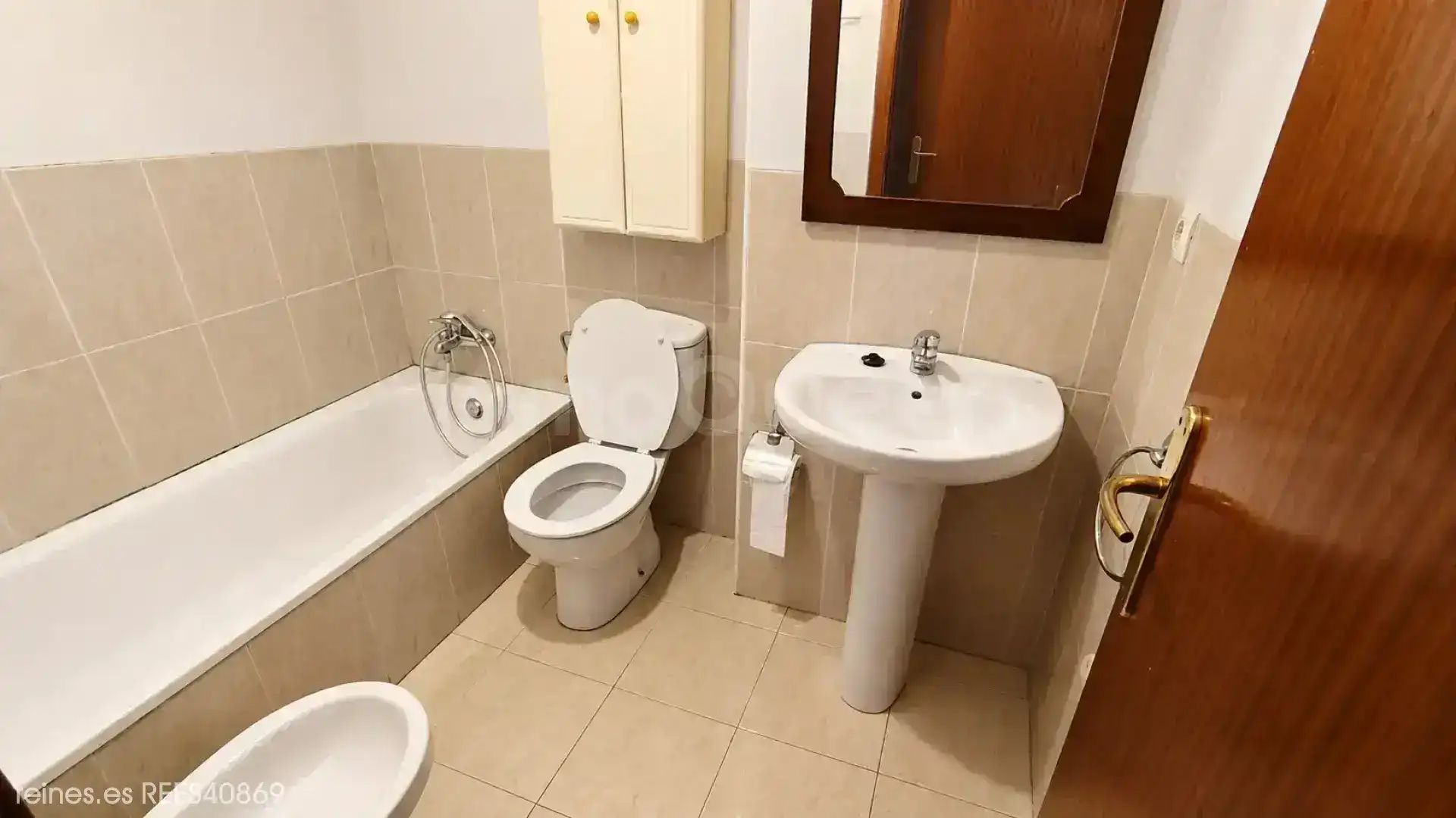 Bathroom of Flat for sale in El Astillero    with Heating, Terrace and Furnished