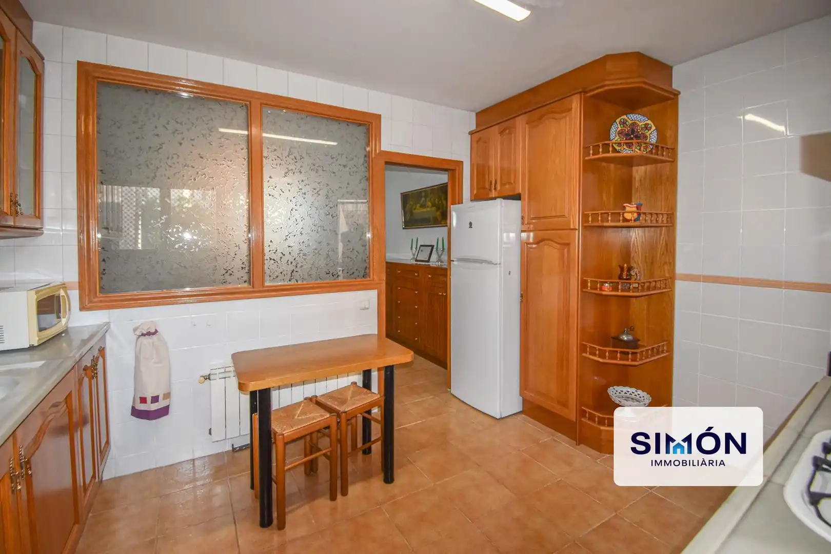 Cuina de Casa o xalet en venda en Olesa de Montserrat amb Jardí privat i Traster