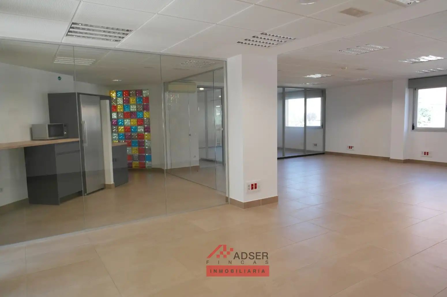 Oficina de alquiler en  Logroño con Aire acondicionado, Calefacción y Trastero