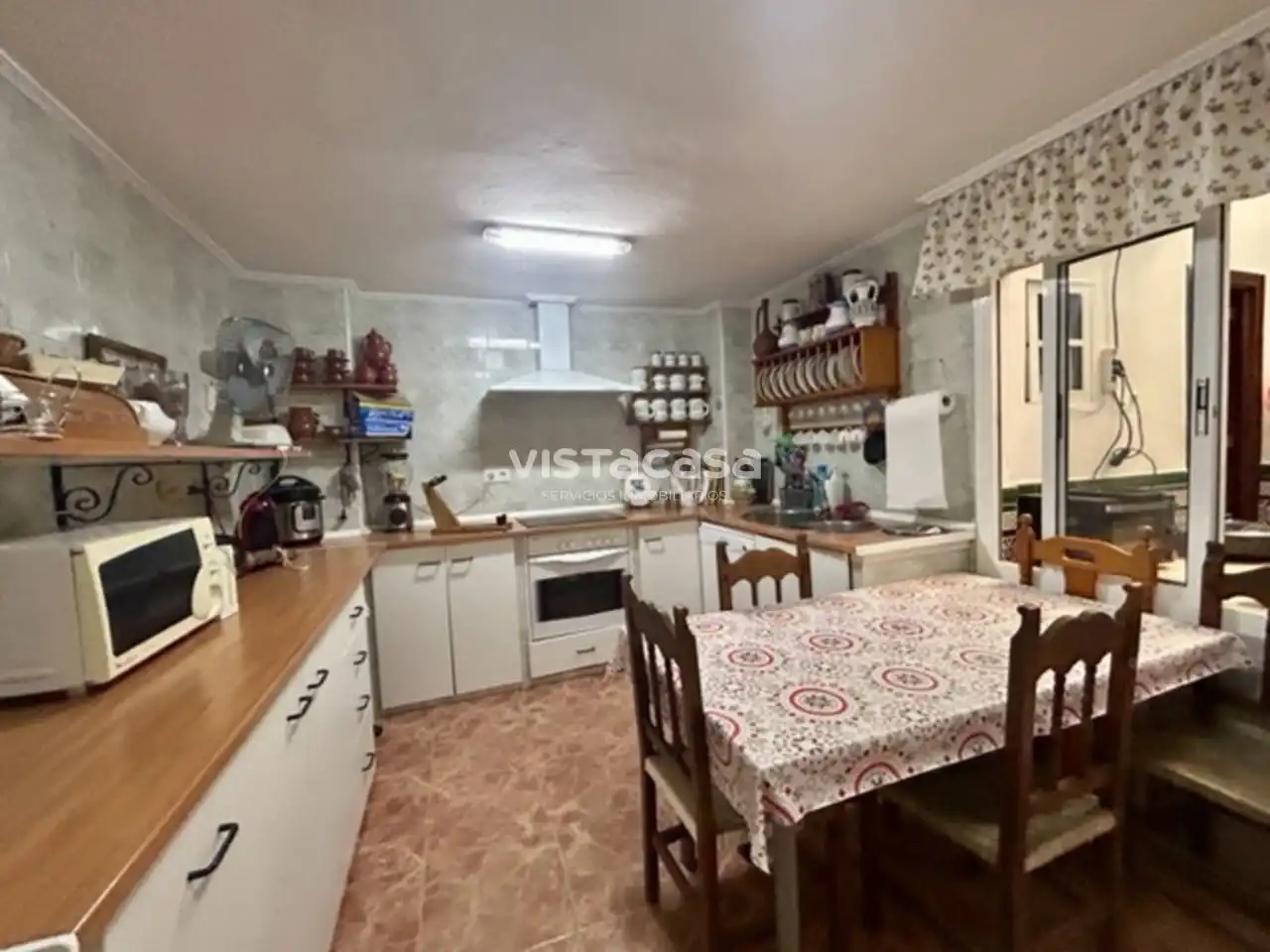 Kitchen of Houses for sale in Sevilla  with Air Conditioner and Heating