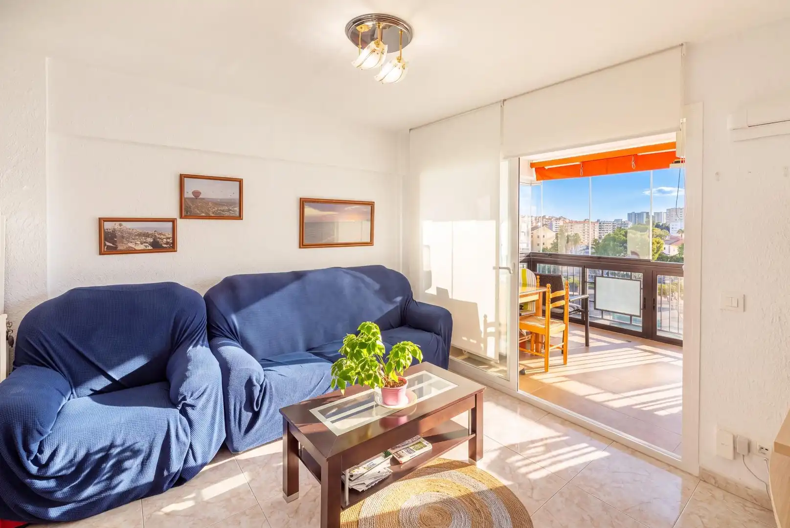Sala de estar de Piso en venta en Los Boliches 
