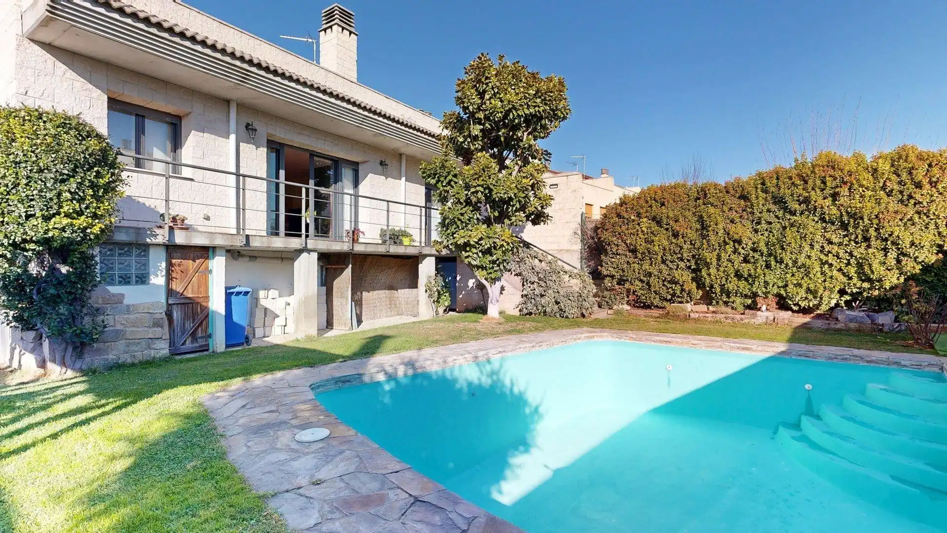 Garten von Haus oder Chalet zum Verkauf in Nuez de Ebro mit Klimaanlage, Heizung und Privatgarten