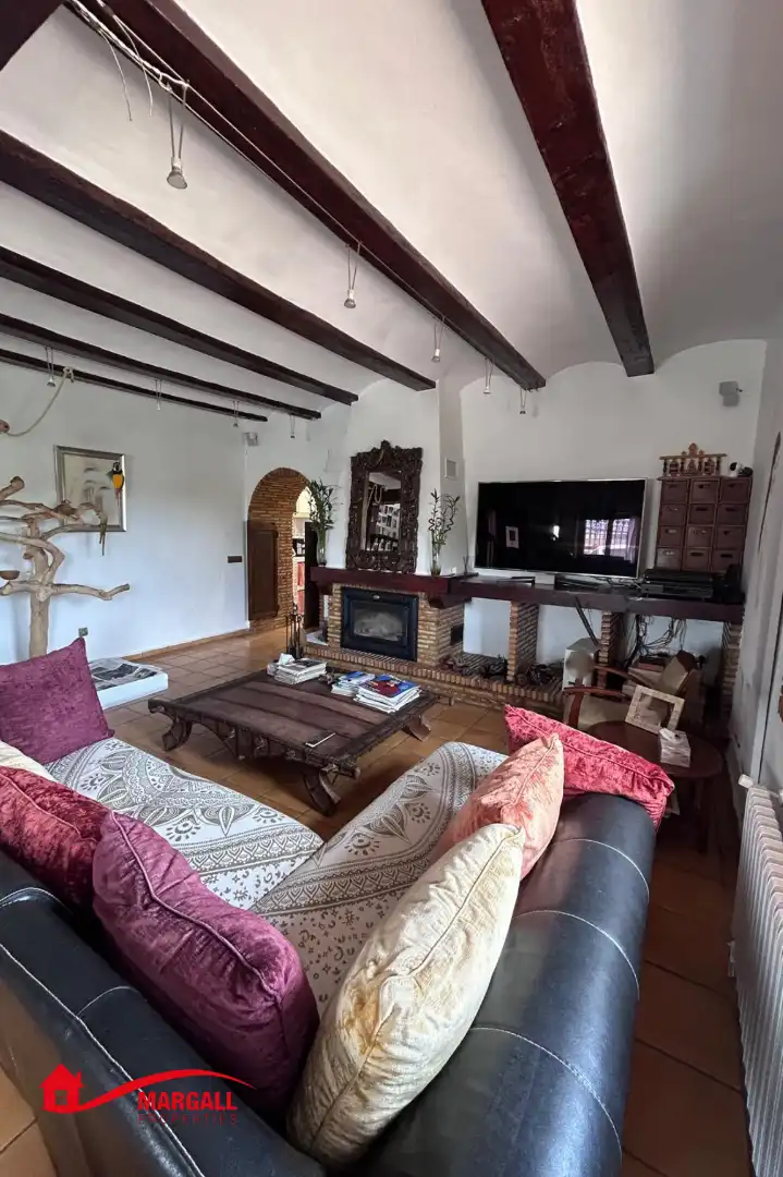 Sala d'estar de Casa o xalet en venda en Alboraya amb Aire condicionat, Calefacció i Jardí privat