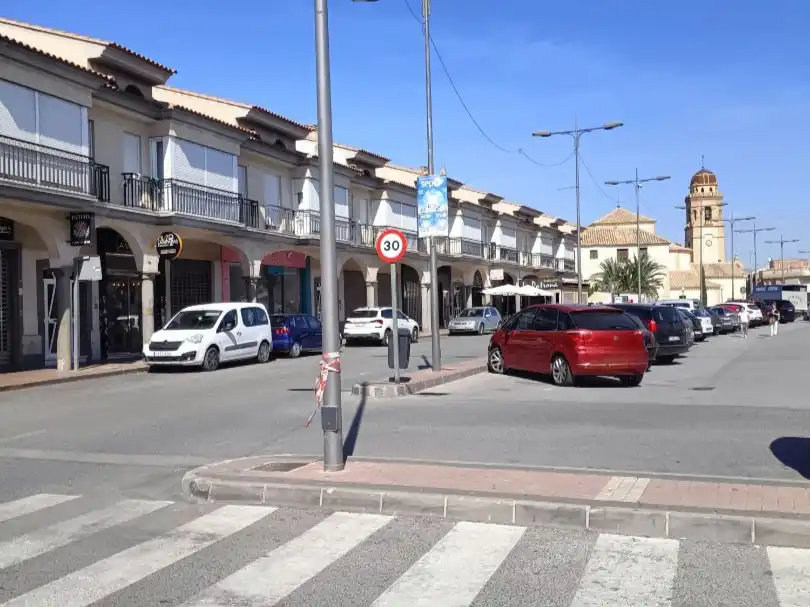 Vista exterior de Local en venta en Pliego
