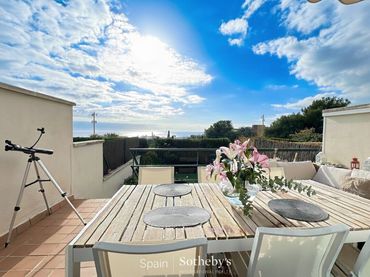 Apartament amb jardí en venda a Els Molins - Pins Vens
