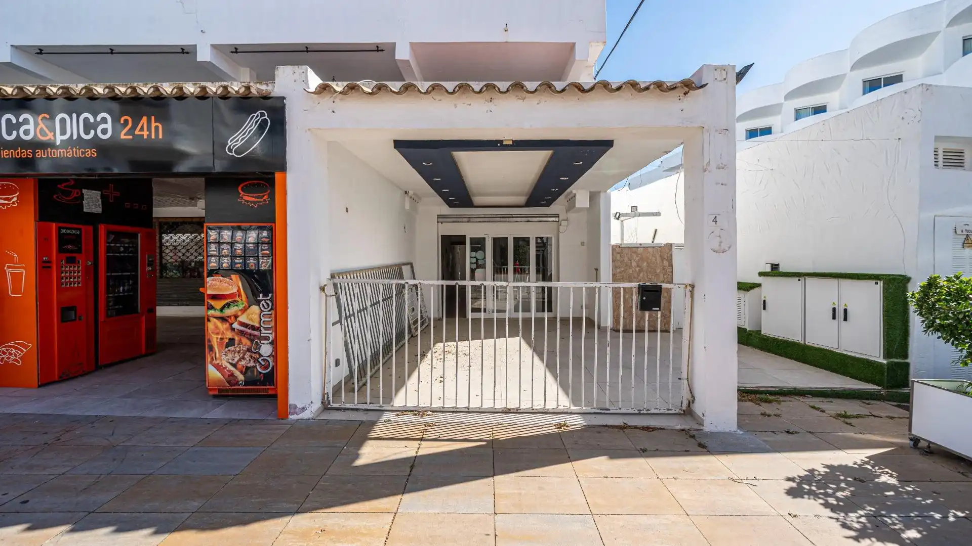 Außenansicht von Geschaftsraum zum Verkauf in Santanyí