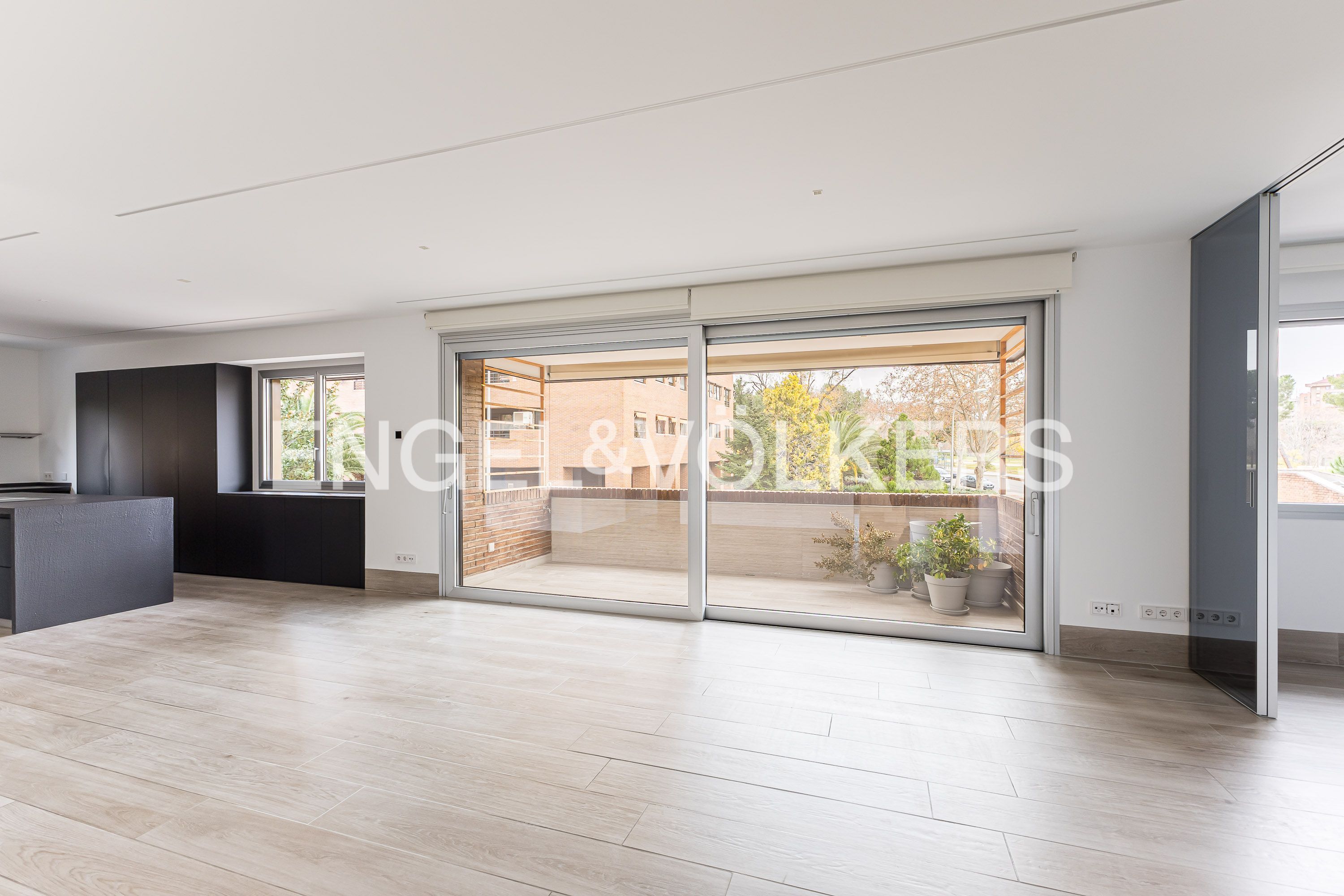 Vista exterior de Apartament de lloguer en  Madrid Capital amb Aire condicionat, Calefacció i Terrassa