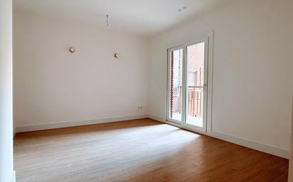 Bedroom of Flat to rent in  Madrid Capital  with Air Conditioner, Heating and Terrace