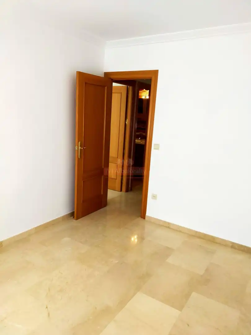 Casa adosada en venda en Pozo Cañada amb Jardí privat i Traster
