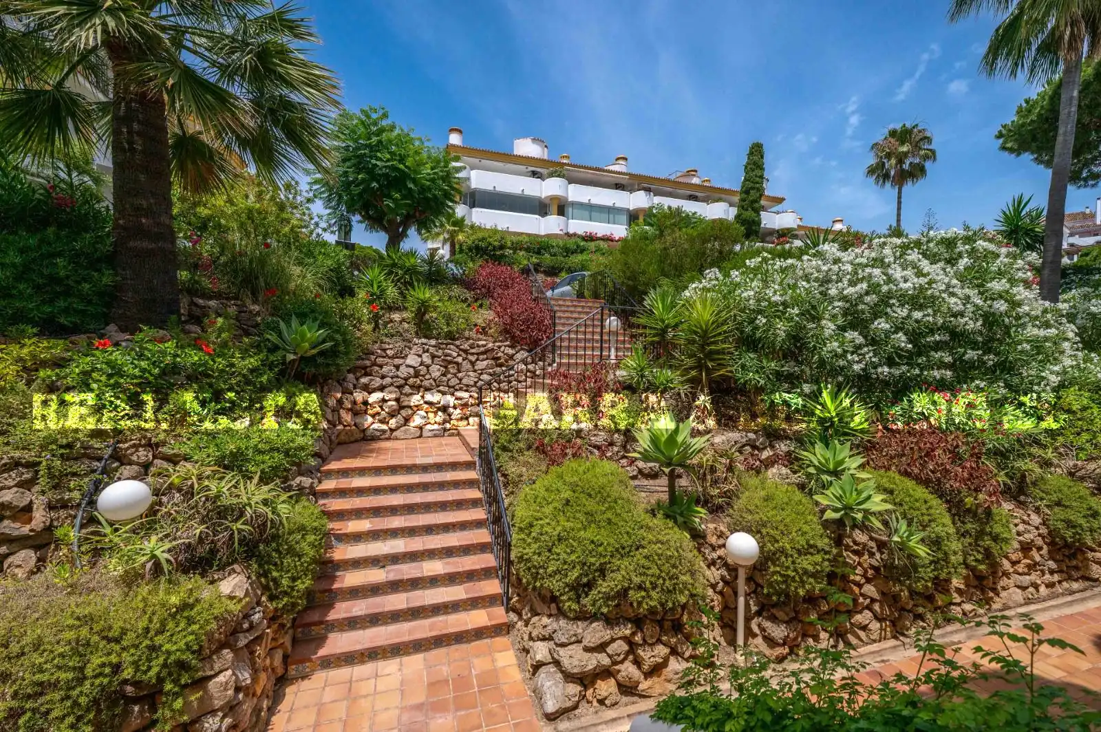 Jardí de Àtic en venda en Mijas amb Aire condicionat, Terrassa i Moblat