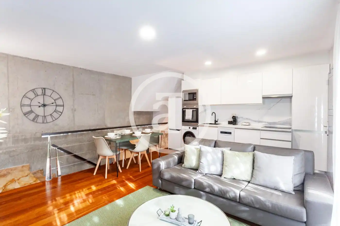 Living room of Duplexes for rent in Madrid  with Air Conditioner, Heating and Furnished