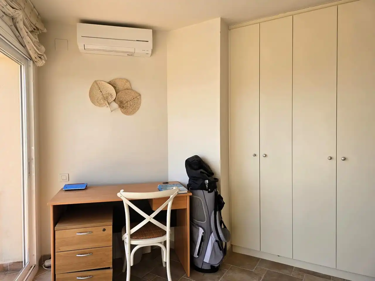 Habitación de Casa o chalet en venta en L'Ametlla de Mar  con Aire acondicionado, Jardín privado y Terraza
