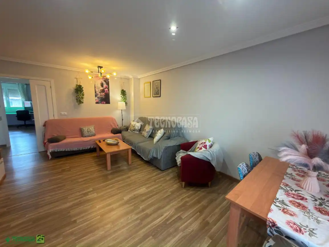 Sala de estar de Piso en venta en Yepes con Aire acondicionado, Parquet y Terraza
