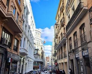 Vista exterior de Pis en venda en  Madrid Capital amb Calefacció