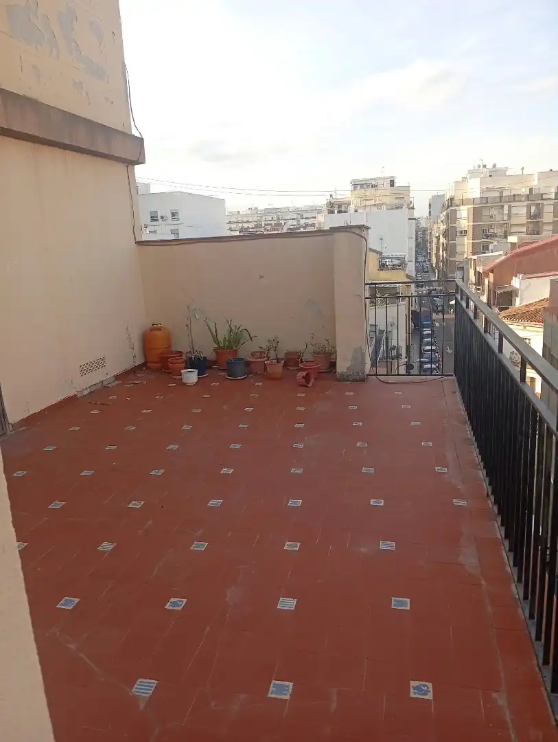 Flat with lift for sale in Carrer Vàzquez Mella, imagen 2