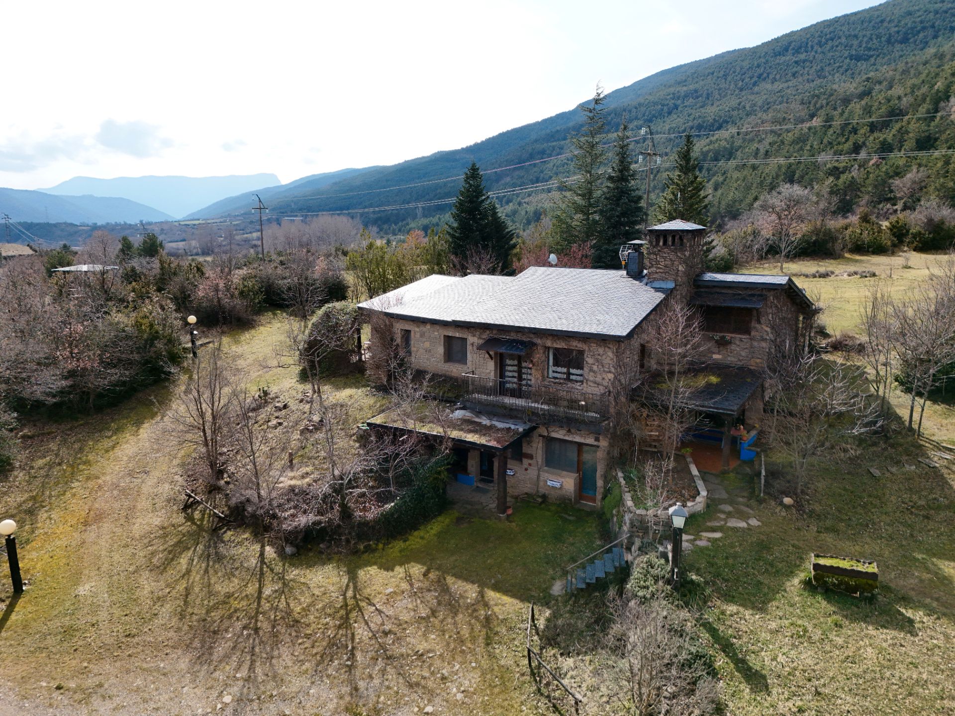 Exterior view of Country house for sale in Castiello de Jaca  with Heating, Private garden and Parquet flooring