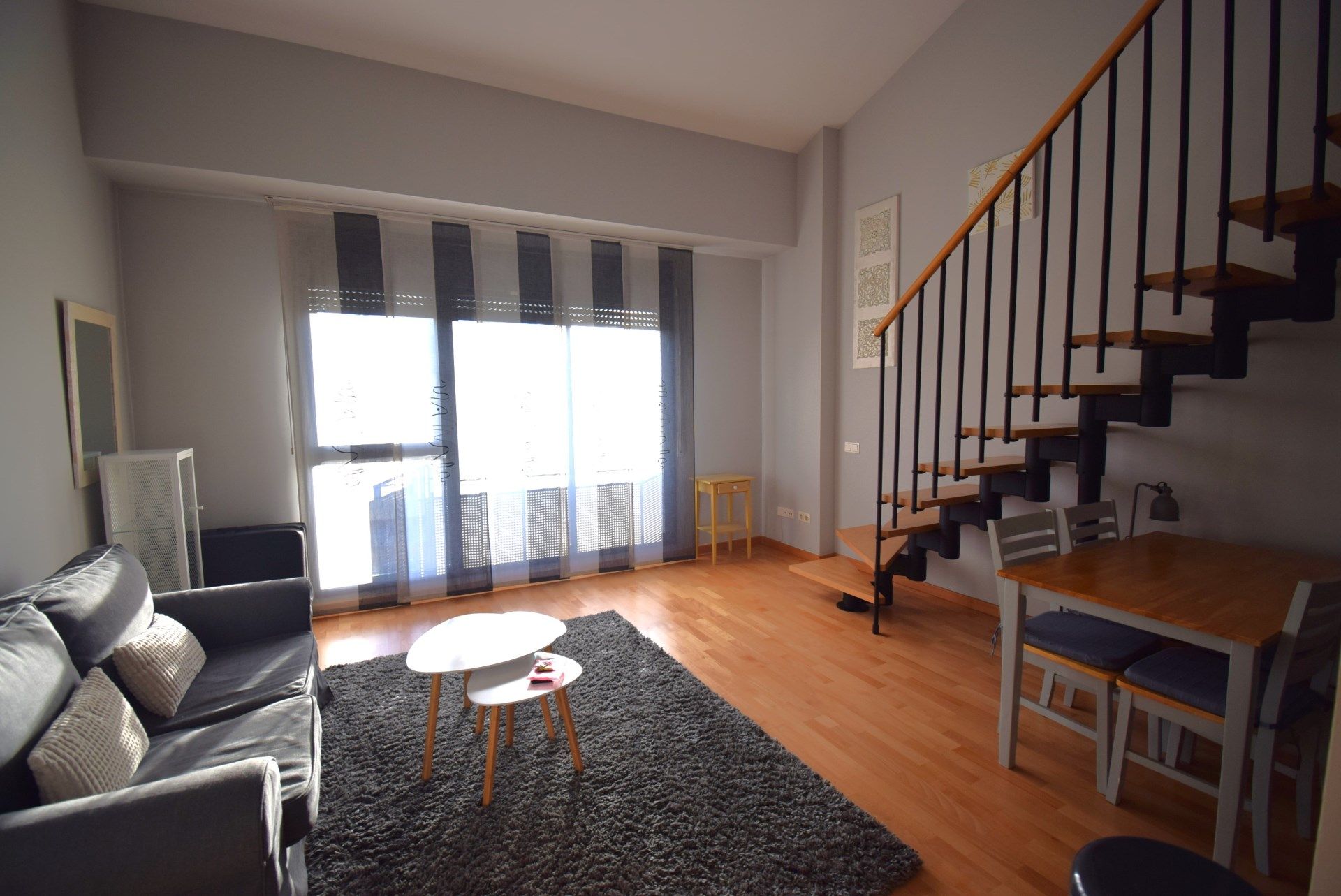 Living room of Flat for sale in Girona Capital  with Heating and Balcony