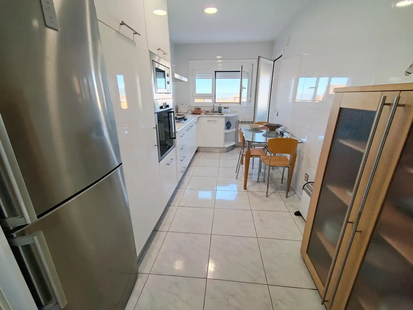 Ático con terraza en venta en Carrer Violant d'Hongria, imagen 2