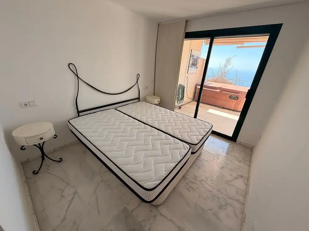 Habitación de Ático de alquiler en Altea con Aire acondicionado, Calefacción y Terraza