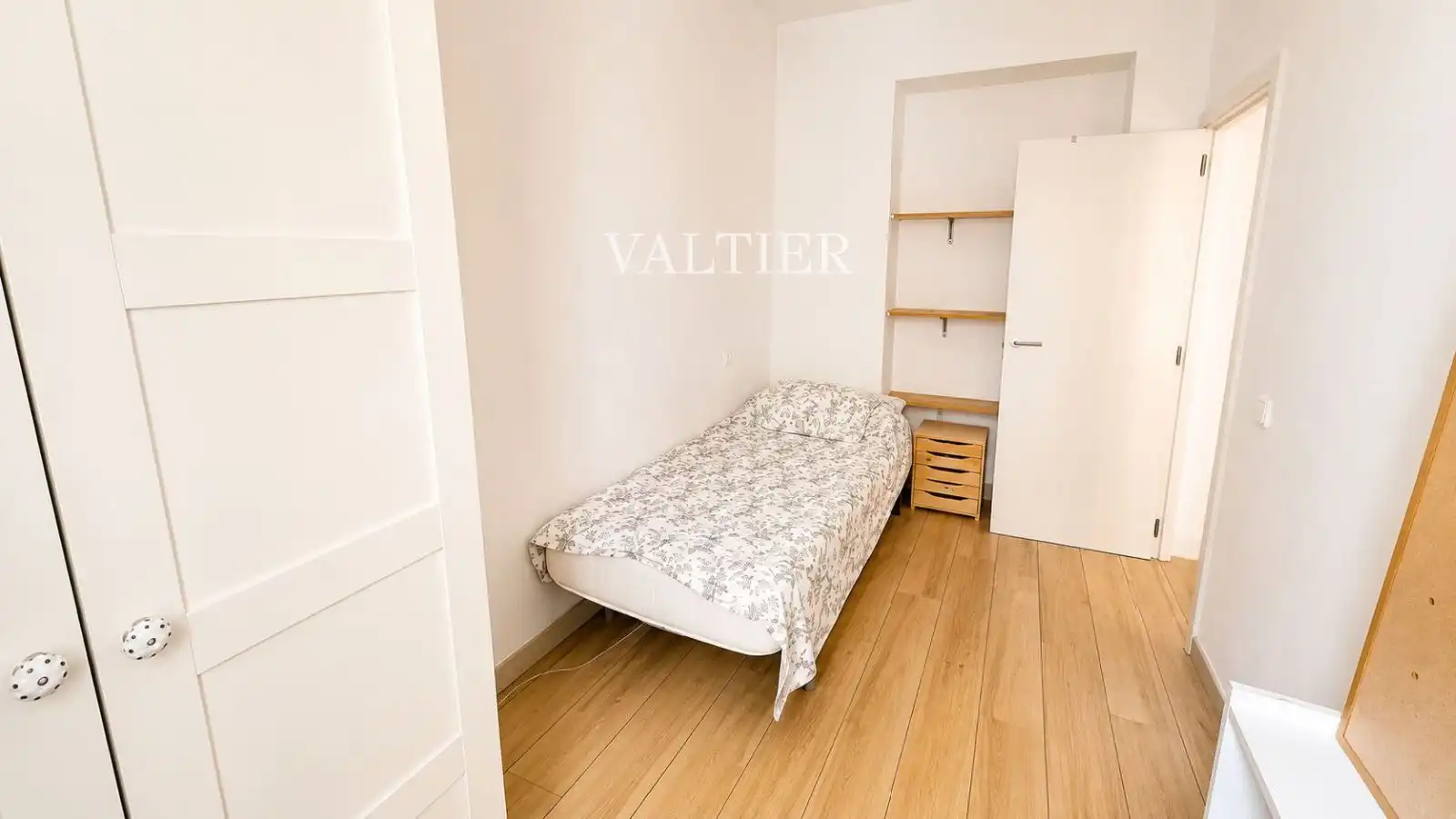 Bedroom of Attic for rent in Madrid  with Furnished