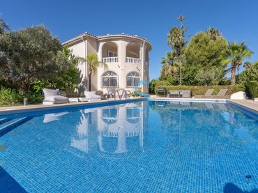 Maison avec piscine à vendre à Zona Carrefour - Urbanizaciones
