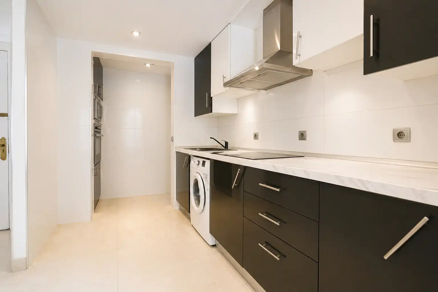 Piso en venta en Plaça Josep Maria Folch i Torres, Mestral