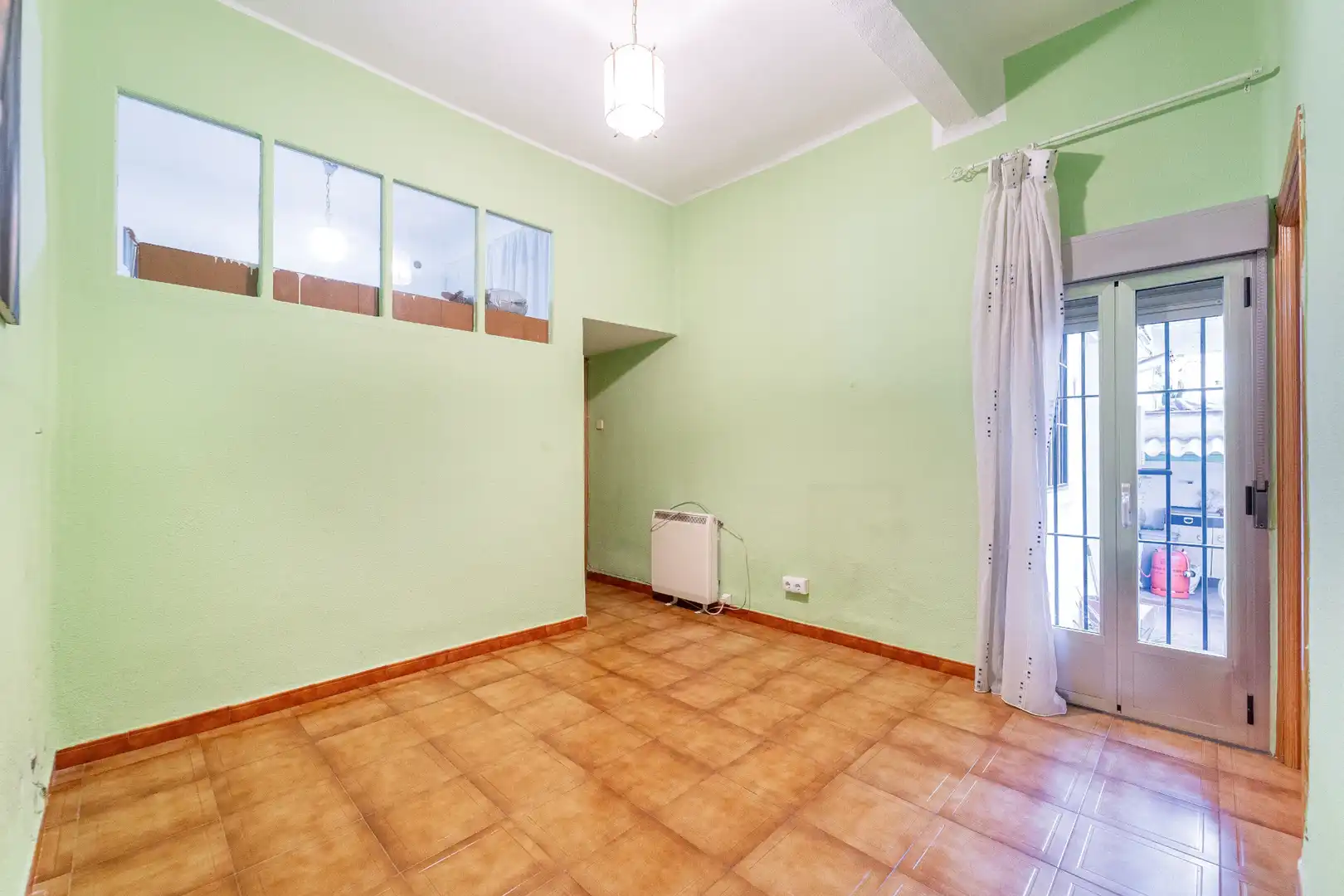 Flat for sale in Madrid  with Heating, Furnished and Internet