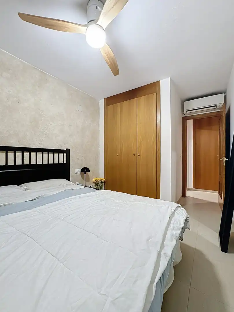 Bedroom of Flat for sale in L'Alfàs del Pi  with Air Conditioner, Private garden and Terrace