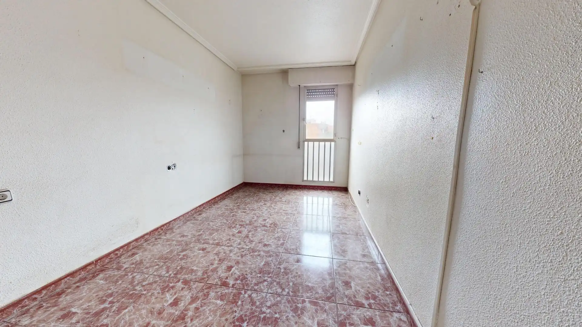 Habitación de Piso en venta en Murcia con Terraza y Balcón