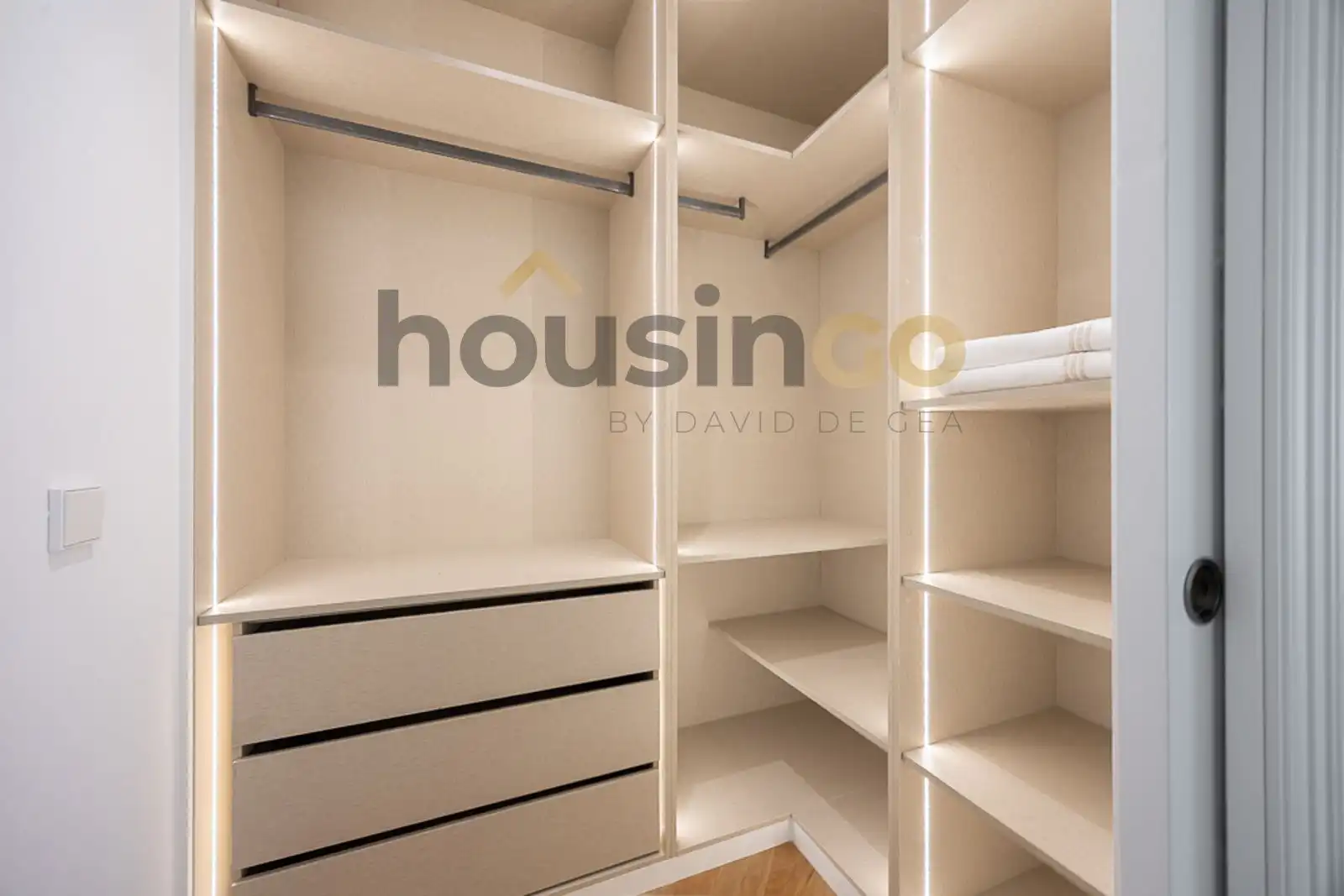 Habitación de Piso en venta en Madrid con Aire acondicionado, Calefacción y Terraza