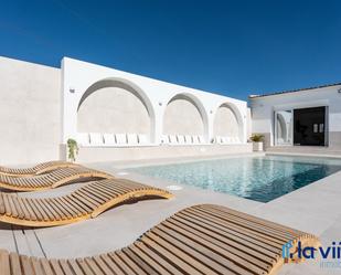 Swimming pool of House or chalet for sale in Antequera  with Air Conditioner, Heating and Terrace