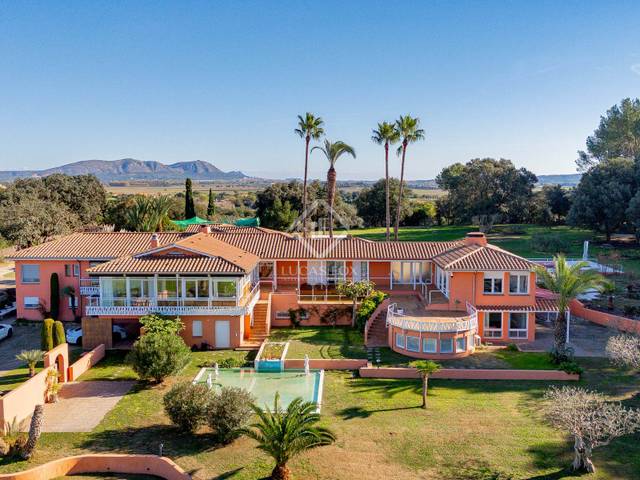 Casa-chalet en Venta en Sant Salvador de Guardiola