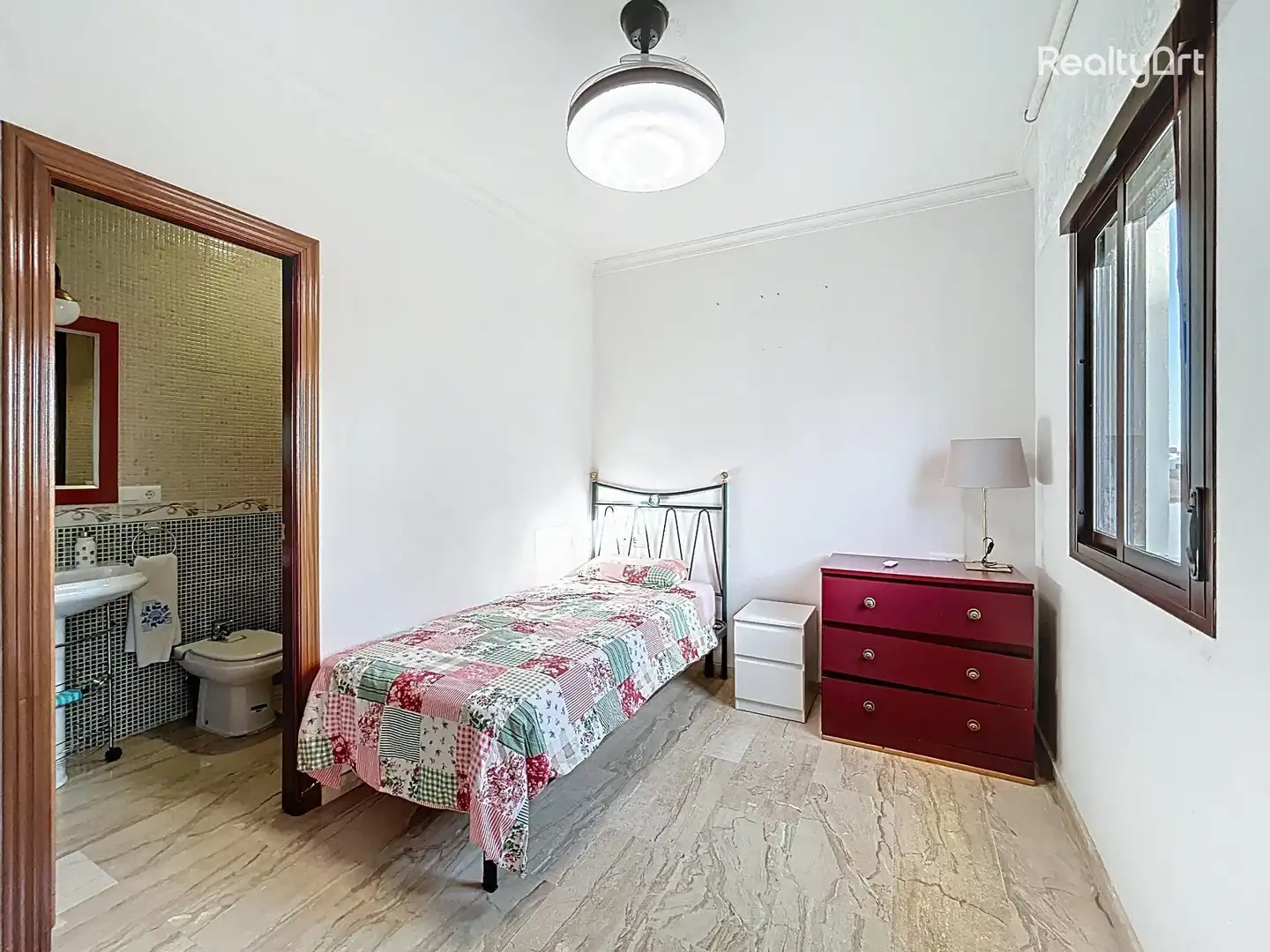 Habitación de Dúplex en venta en Sevilla con Aire acondicionado, Calefacción y Terraza