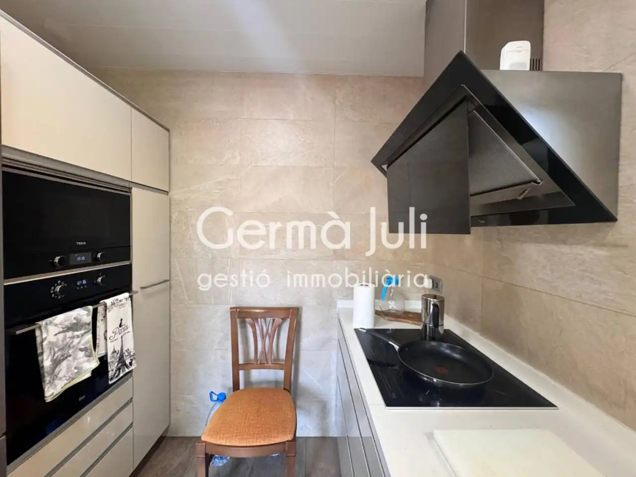 Cocina de Piso en venta en Badalona con Aire acondicionado, Jardín privado y Terraza