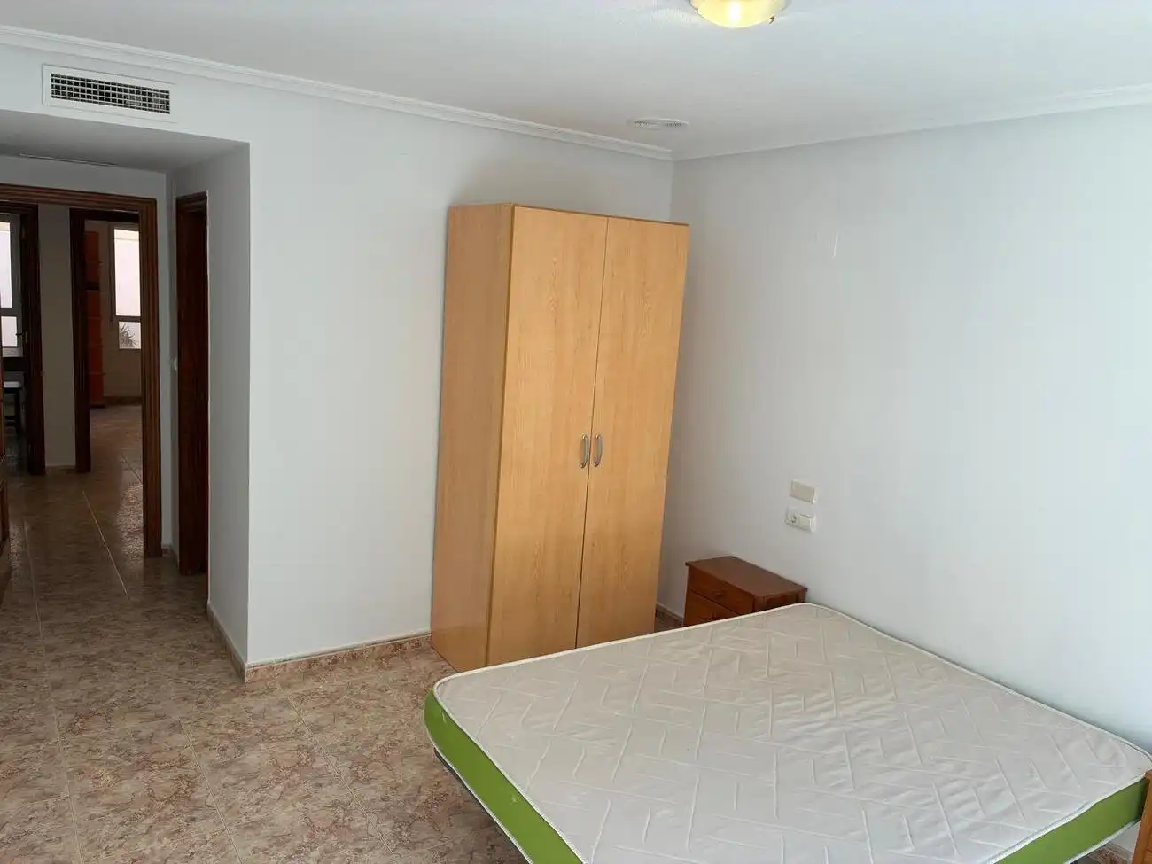 Habitación de Apartamento en venta en Almoradí con Calefacción, Terraza y Amueblado