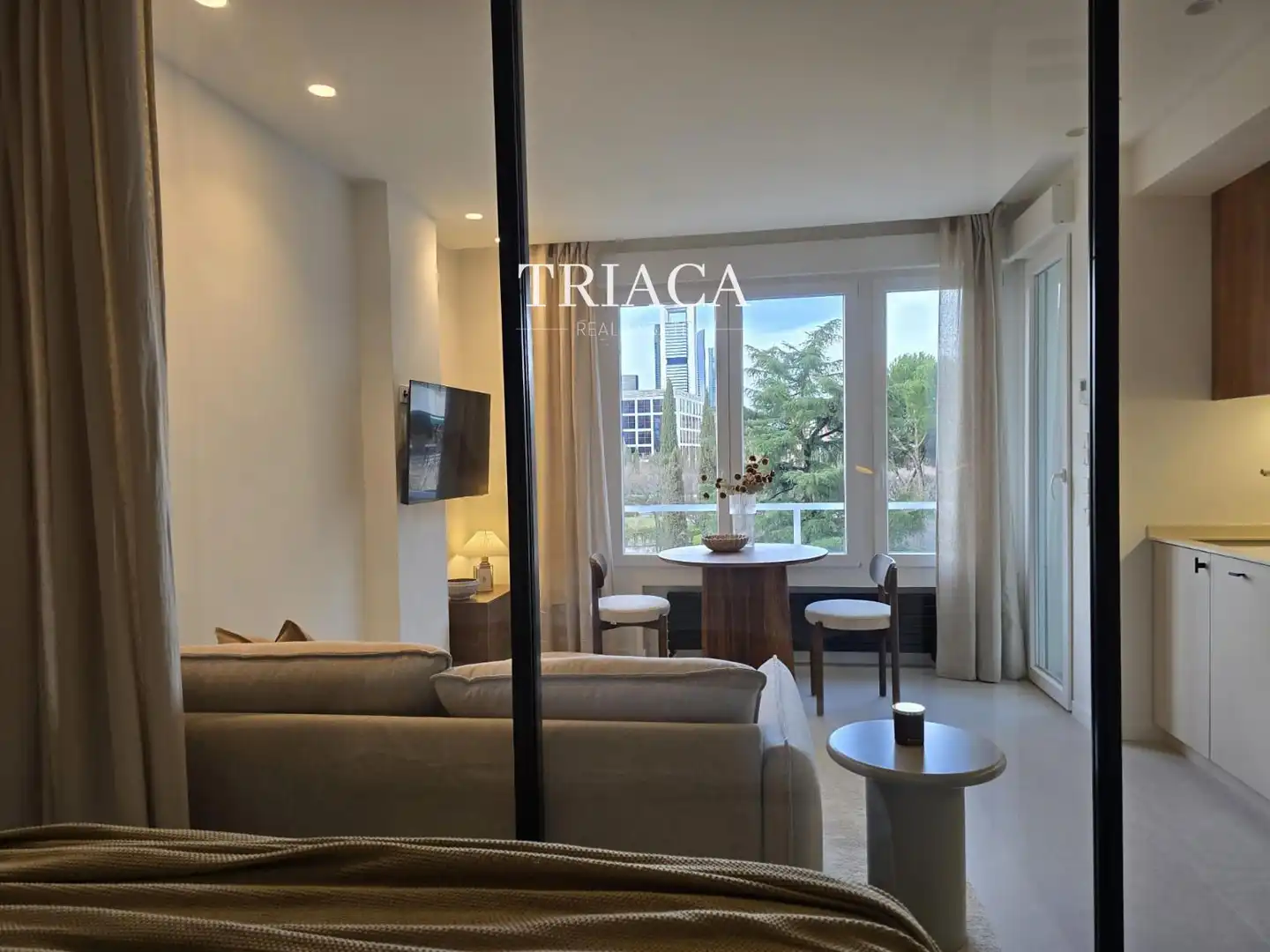Habitación de Piso de alquiler en Madrid con Aire acondicionado, Terraza y Amueblado