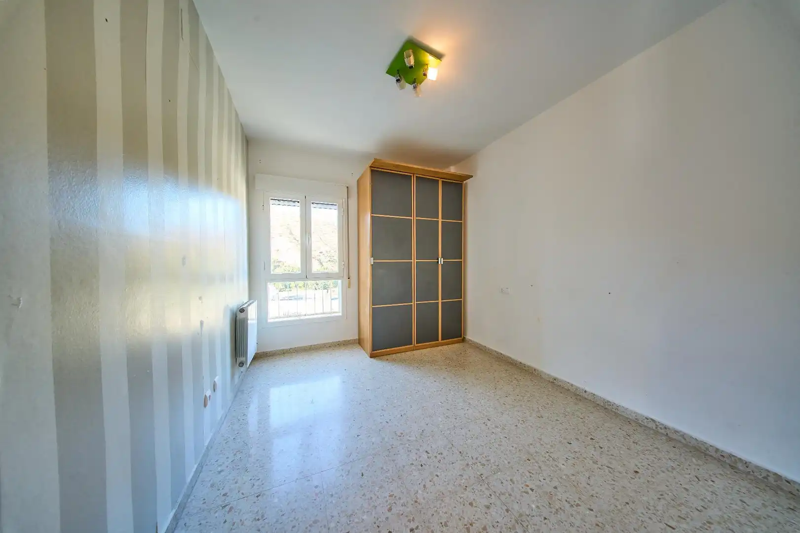 Habitación de Piso en venta en Granada con Aire acondicionado, Calefacción y Trastero