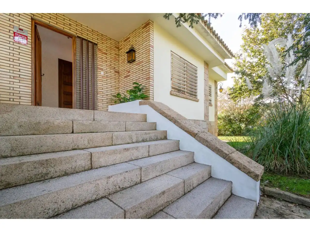 Houses for sale in Avenida de Can Bells, Vilobí d'Onyar