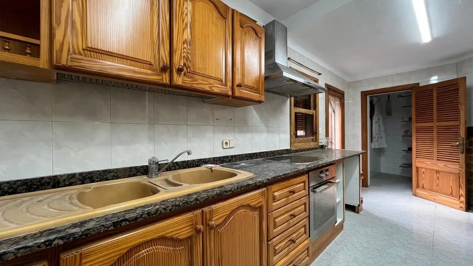 Cocina de Finca rústica en venta en Selva con Terraza