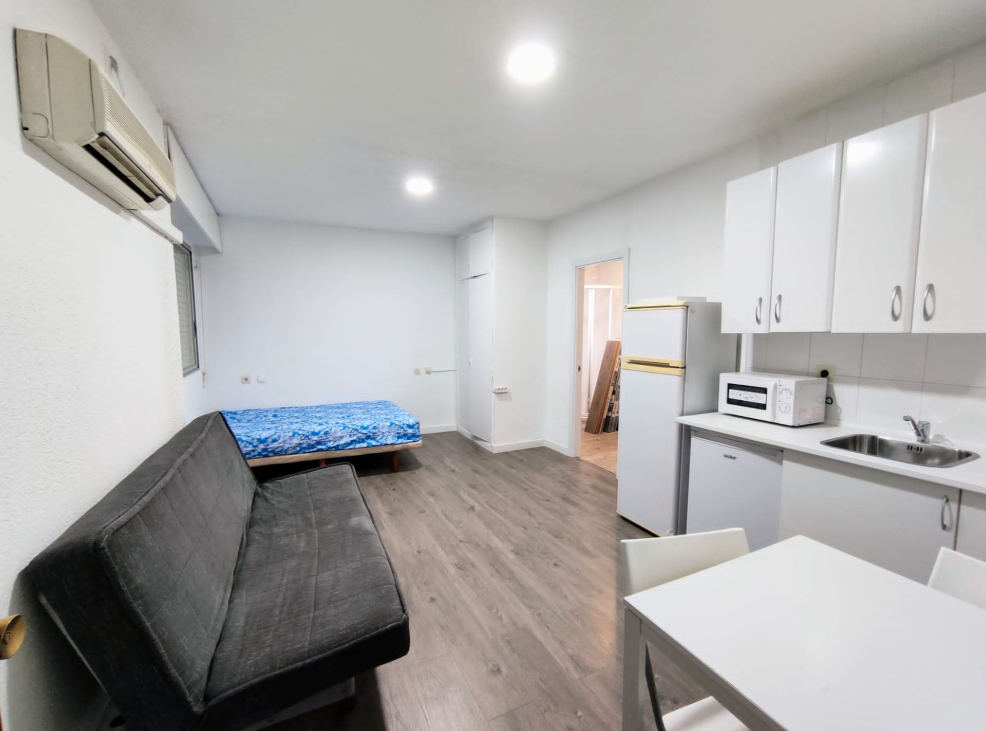 Piso de alquiler en Calle de Vallehermoso, Arapiles, Chamberí