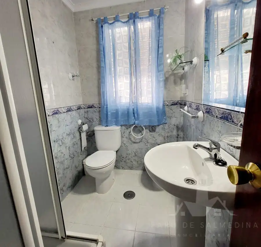 Badezimmer von Dachboden zum Verkauf in Playa Cruz del Mar