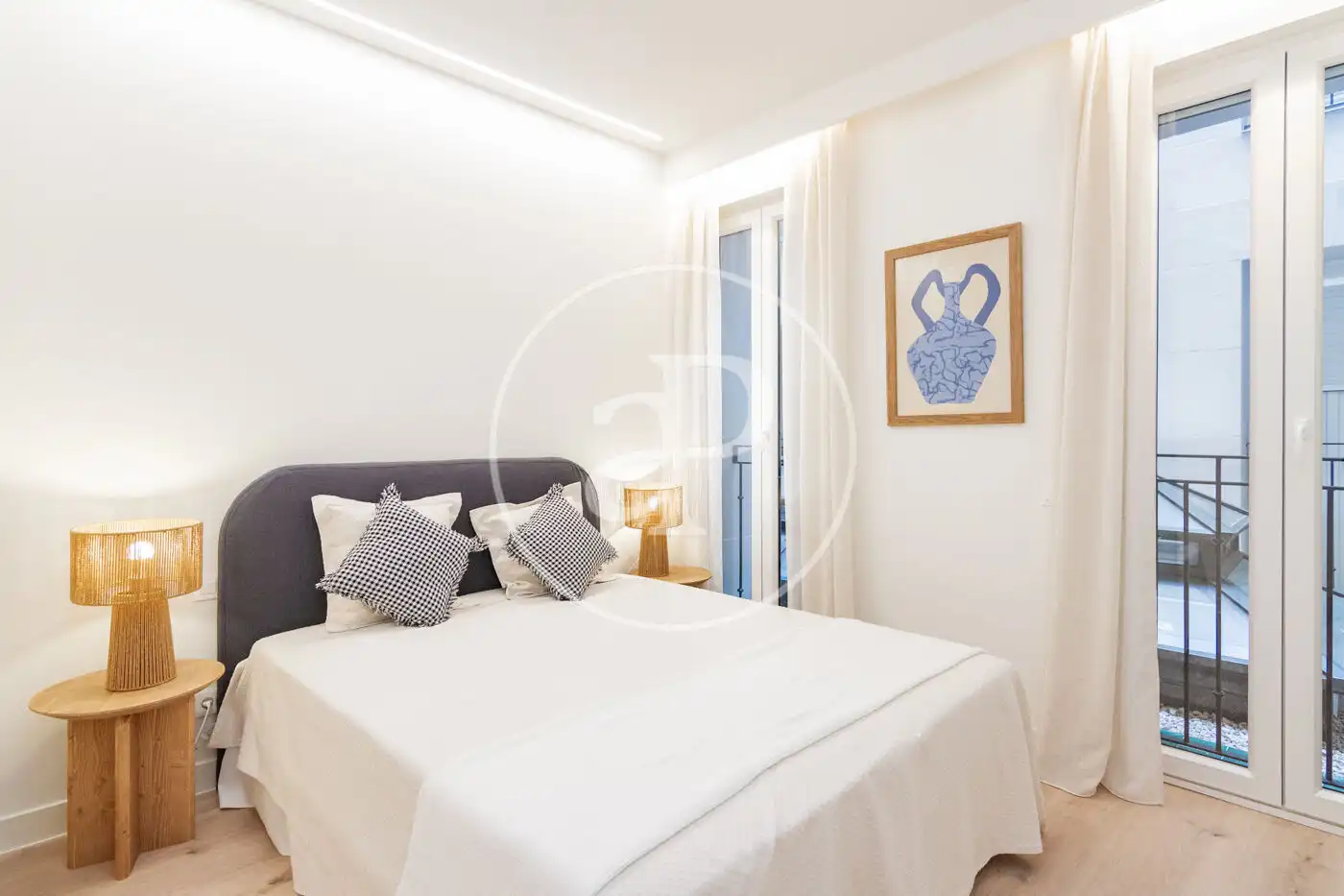 Bedroom of Flat for rent in Madrid  with Air Conditioner, Heating and Storage room