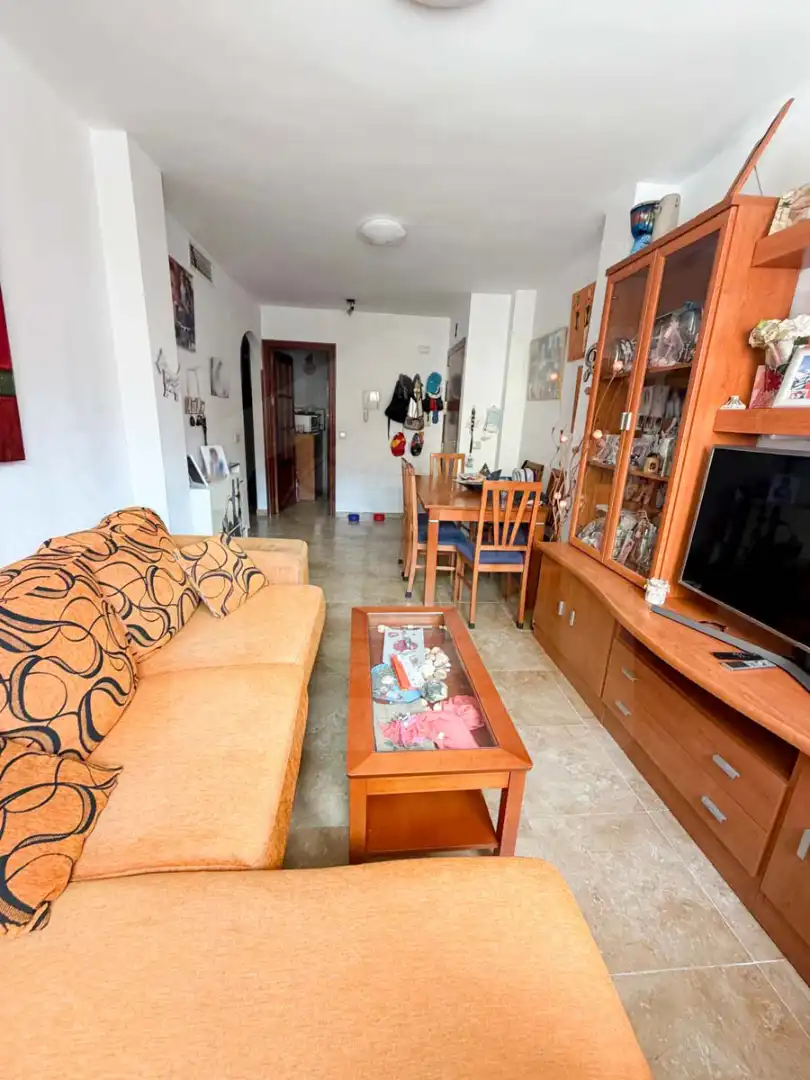 Sala d'estar de Pis en venda en Cártama amb Traster